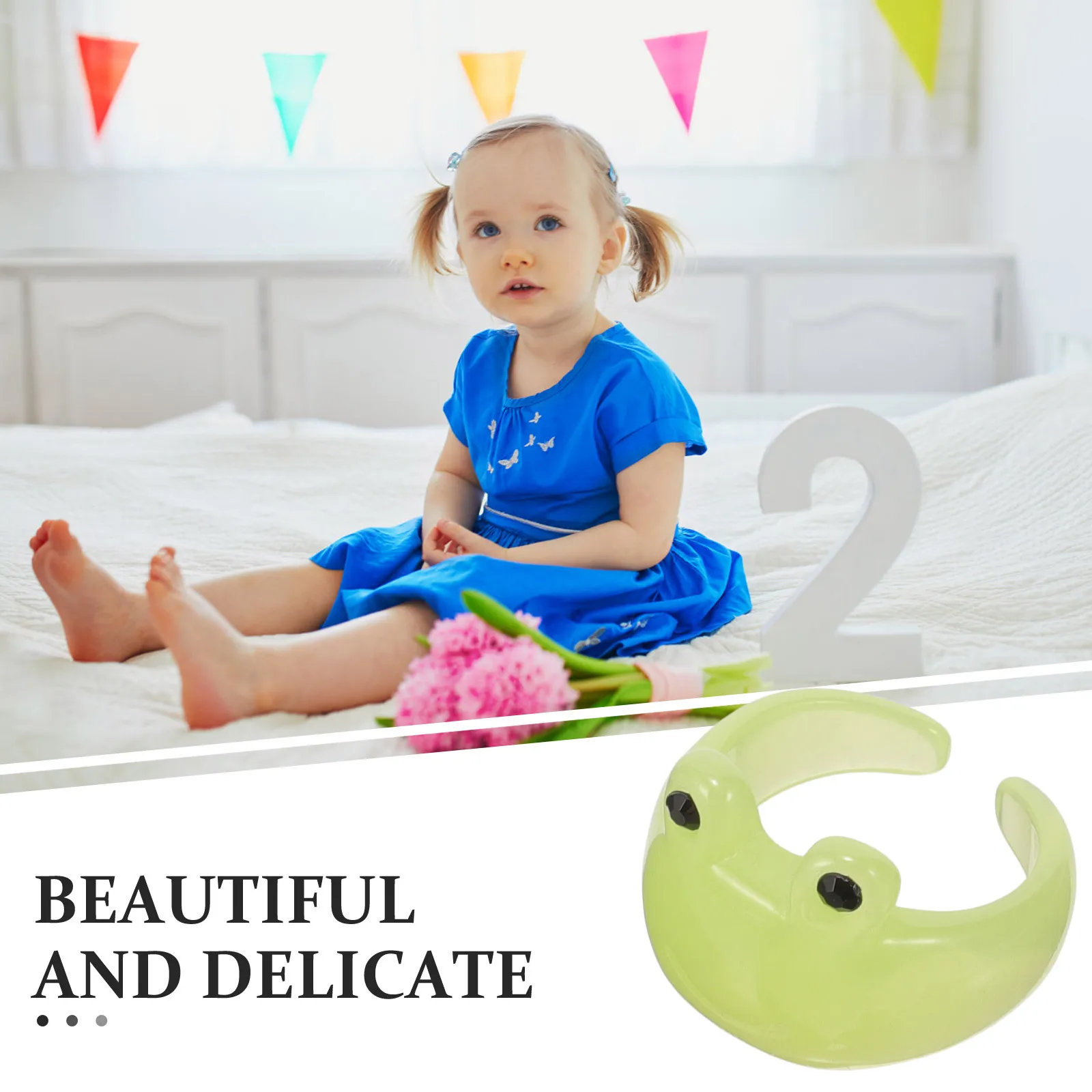 Детский зеленый браслет из смолы, милый детский браслет с героями мультфильмов, гладкая поверхность, повседневная одежда, аксессуар на запястье, мультяшный браслет