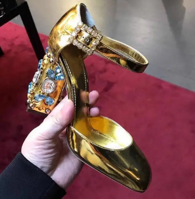 

Summer Gem Rhinestone Studs Chunky Heels Sandals Woman Gold Silver Mirror Leather Round toe Glitter Crystal Buckle Lolita Pumps