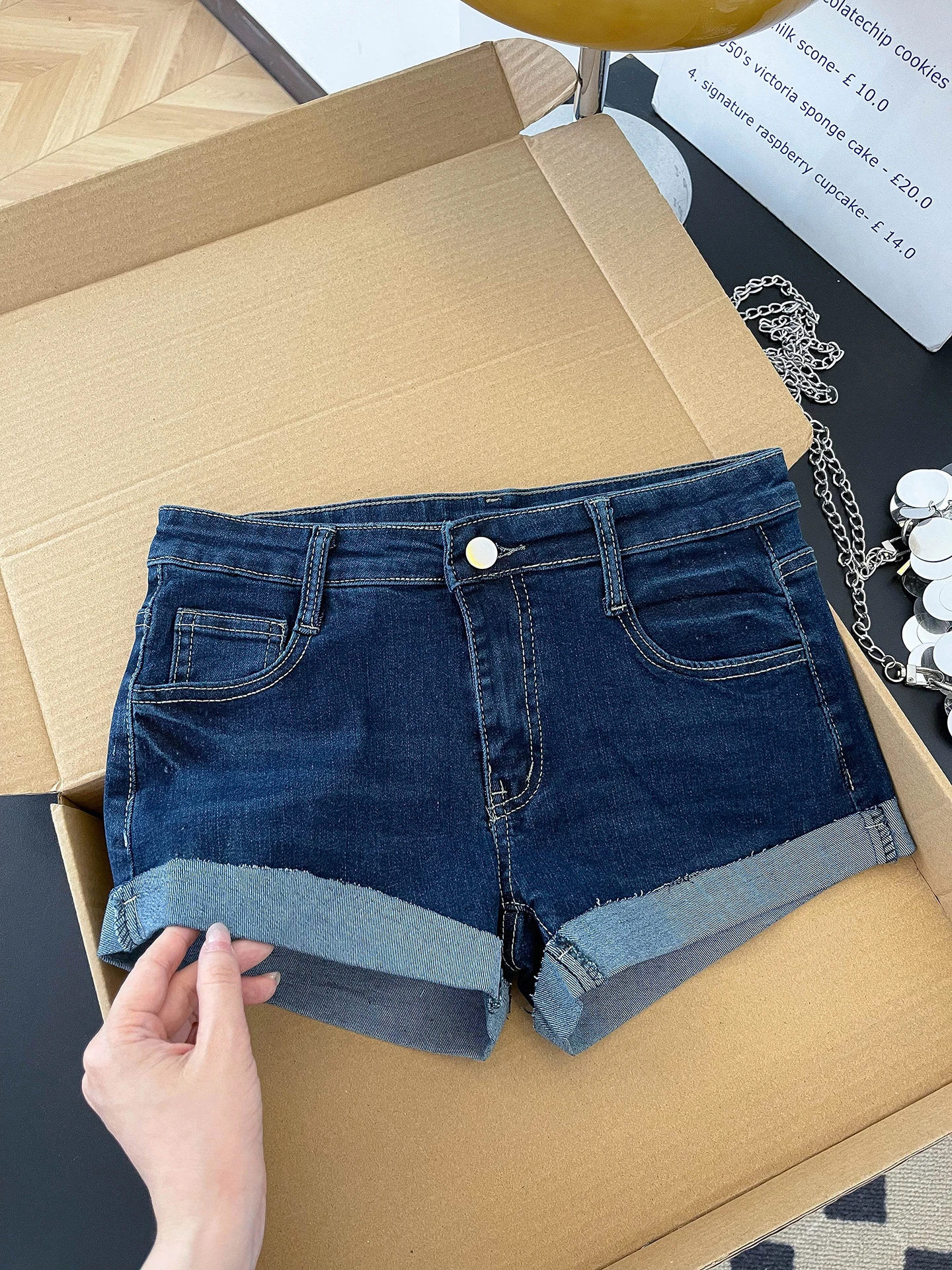 

Deep Blue Low Waist Cuffed Denim Shorts Women Summer Spicy Thin Slim Fit Elastic Wrap around Shorts A-Line Hot Pants