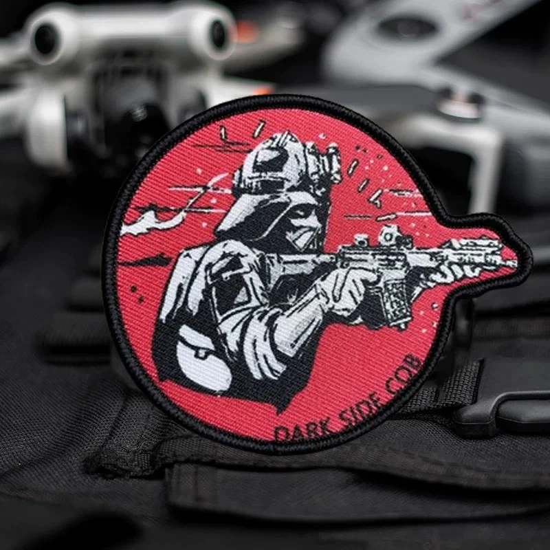 Czarna naszywka taktyczna samuraja Dark Side CQB Hook and Loop Skywalker Patches Morale Badge Military Armband Backpack Sticker