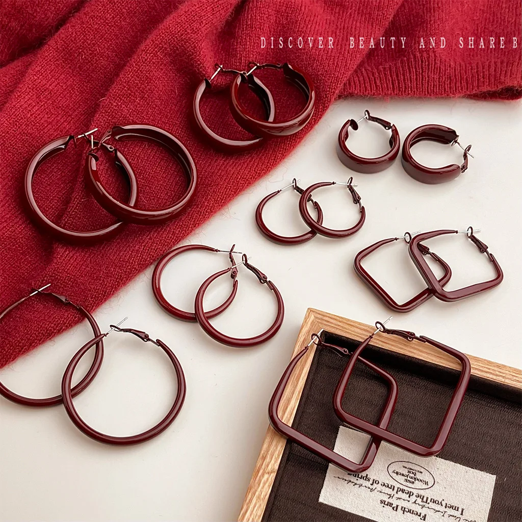 

Аксессуары для самостоятельного изготовления: красные ретро-серьги с геометрическим узором в стиле Анкара, крупные, женские, модные, с эффектным дизайном, подчеркивающие индивидуальность, в стиле Гонконг.