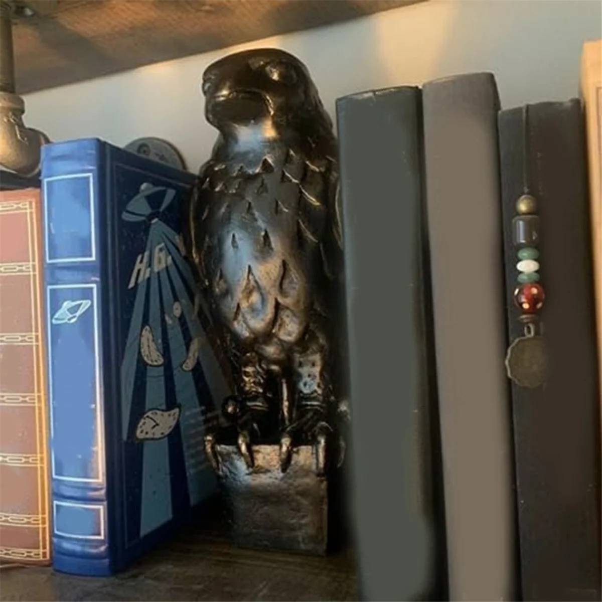 A51I Maltese Falcon Statue Shelf Decorations the Maltese Falcon Replica From the Film Prop Replica Handmade Resin Sculpture view 2