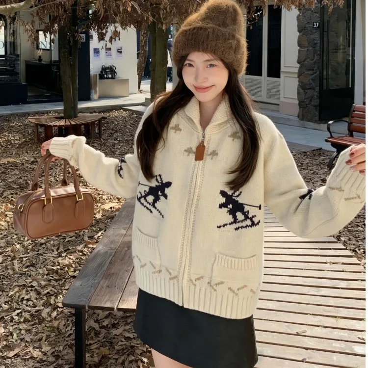 

Женский кардиган большого размера с тяжелой вышивкой, свободного кроя, стройнящий, омолаживающий, осенне-зимняя тонкая верхняя одежда, длинный свитер