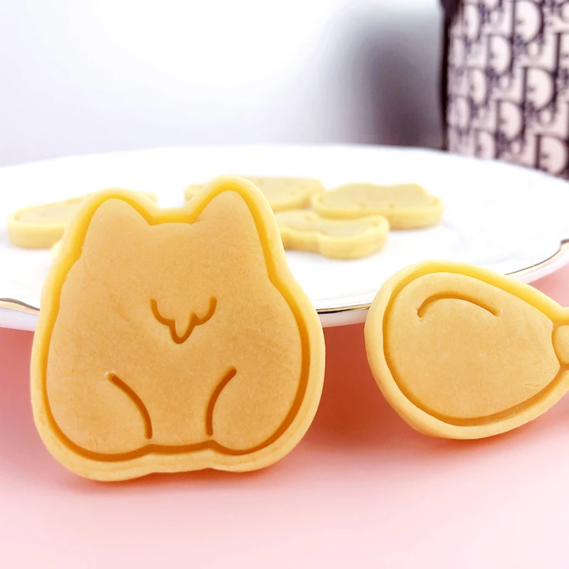 Pet Biscuit Mold Cute Corgi Dog Bone Chicken Leg Small Fish Cookie Pressing Mold 3D Cookie Embossing Baking Cake Decorating Tool