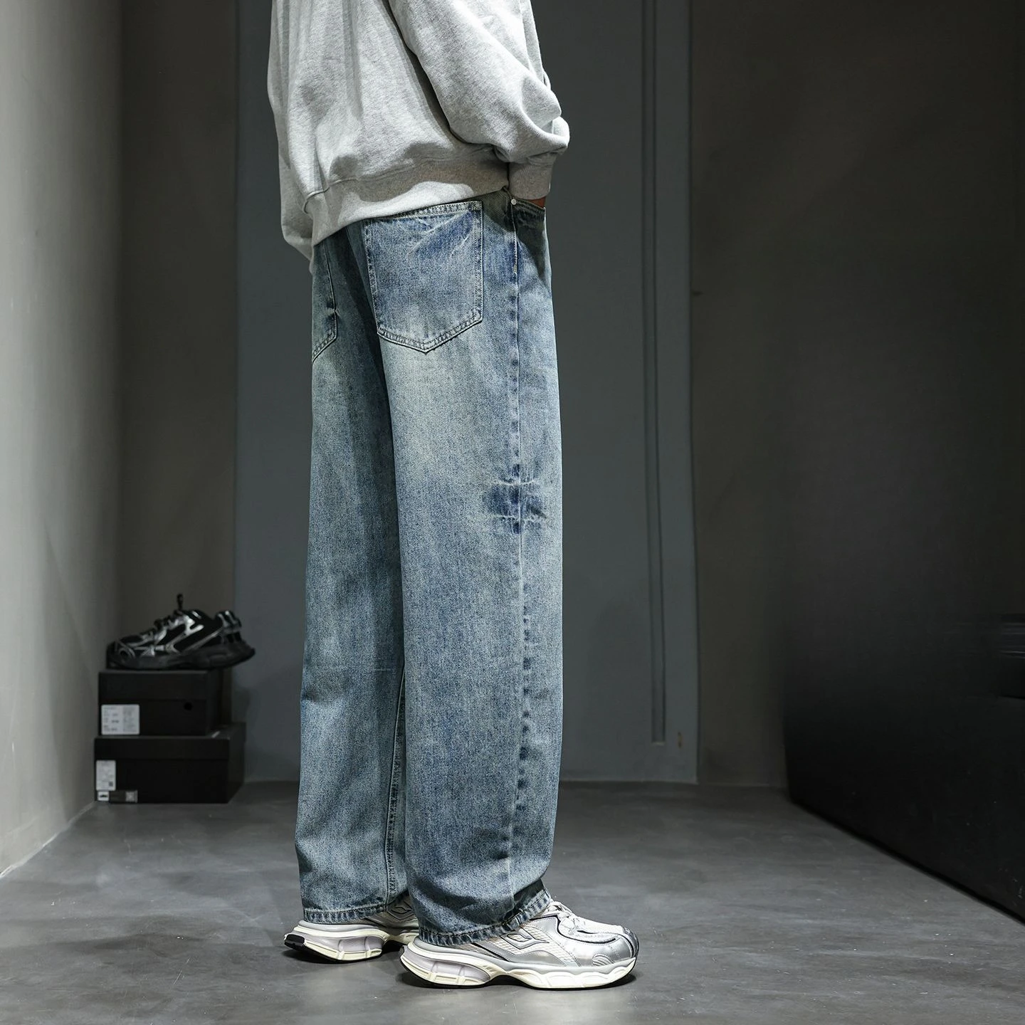 Light-colored Washed Tie-dye Technique Versatile New Autumn and Winter New Curved Knife Tie-flower Denim Men's Pants Men's Jeans