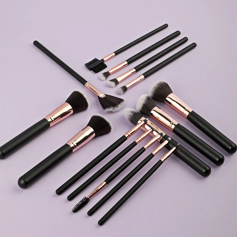 Atacado único punho de madeira pincel de maquiagem em conjunto macio pó solto fundação corretivo contorno escova sombra de olho bálsamo labial