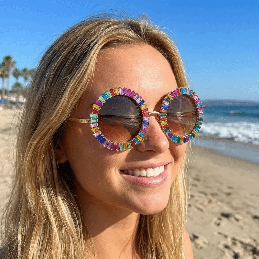 

Girl's Gift INS Rhinestone Sunglasses Steampunk Round Women Spectacles Comfortable To Wear Fashion Retro Frame Eyewear Travel