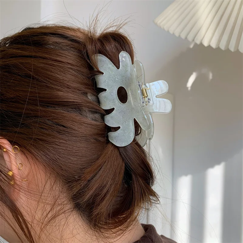 

Acrylic Printed Flowers Shape Large Hair Clips Long Hair Shark Hair Claw Clip Sen Girl Hairpin Accessories for Women