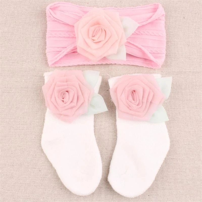 M76C الجوارب وعصابة الرأس لحديثي الولادة زوج من الجوارب المرنة والمريحة للأطفال وأغطية الرأس للجنسين جوارب للأطفال وعصابات الرأس