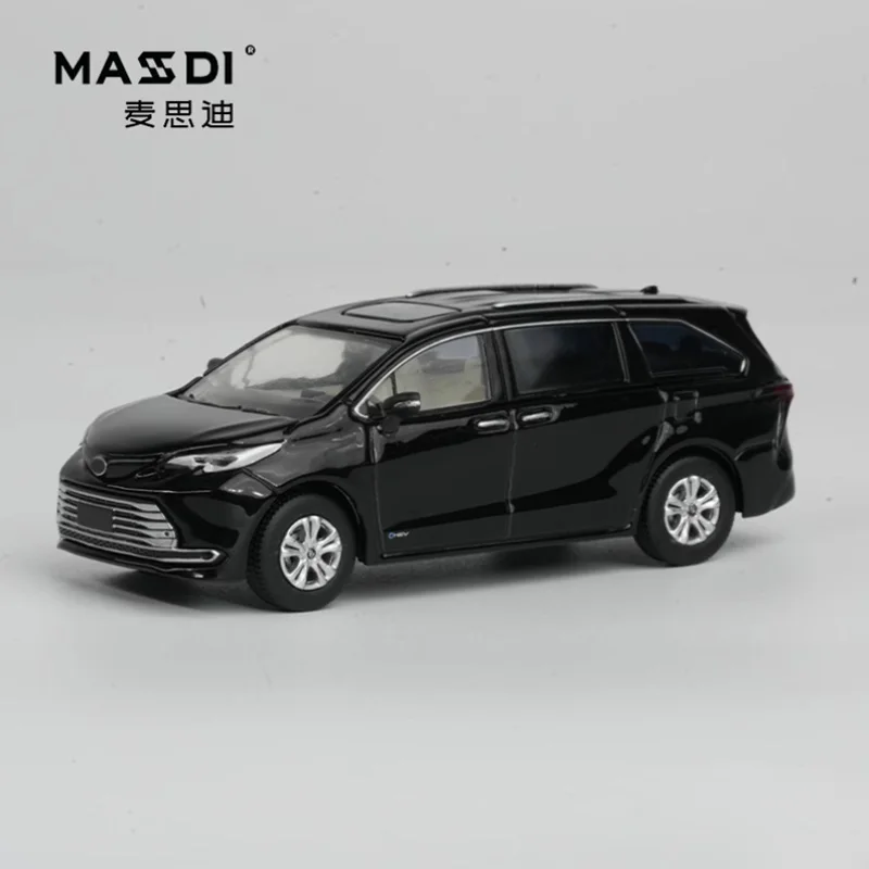 

MASSDI Diecast 1:64 Scale Sienna MPV Alloy TYT1800 Car Model Finished Product Simulation Toy Collection Gift Static Model