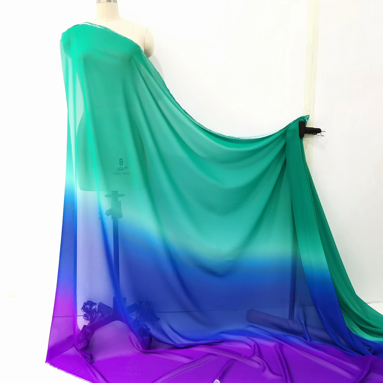 100D Zweifarbiger Rampen-Chiffon-Stoff mit Farbverlauf, transparenter Chiffon, schattierter Farbverlauf, Bühnenstoff – Detail 21