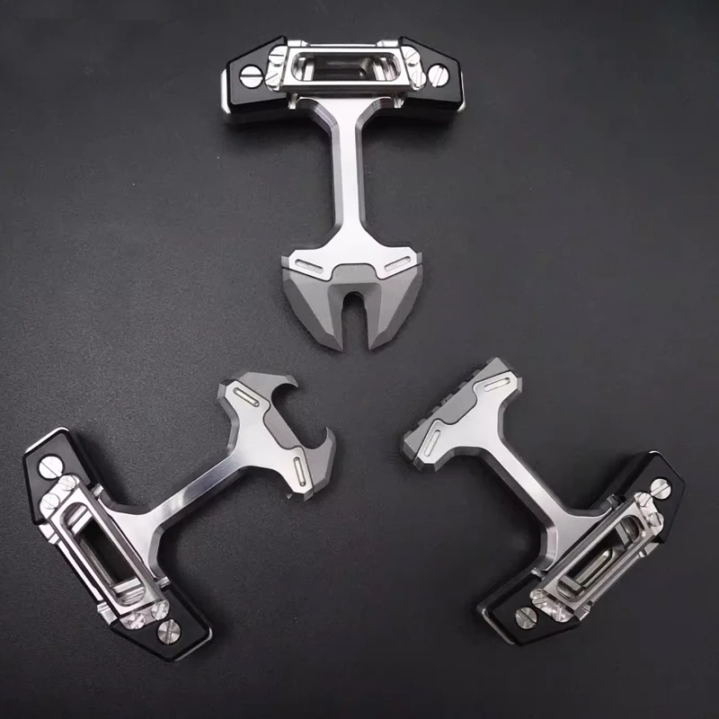 Outdoor EDC Portable Multifunction EDC Keychain Tools Opener Wrench Crowbar Car Emergency Window Broken Tool