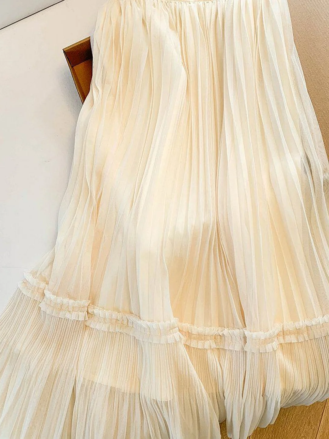 

Korean Style Sweet Mesh Half Skirt Women's Mid-Length A-Line Skirt Elastic Waist Pleated Cake Gown Spring New Arrival