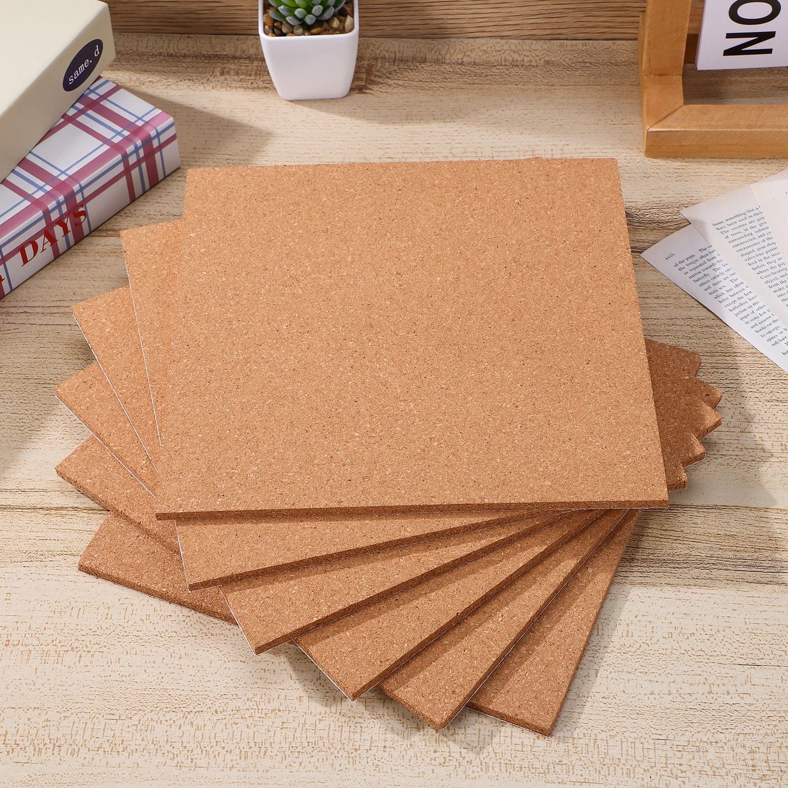 Tableau d'affichage en liège carré, 6 pièces, tableau de mémo multifonctionnel pour bureau, salle de classe, montage mural, rappel, carrelage décoratif en liège