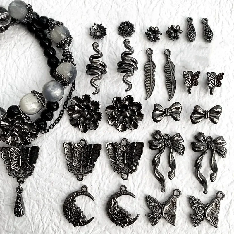 5 piezas de pistola de aleación negra, Material para hacer joyas, mariposa, pluma, Luna, flor, soporte hecho a mano, pulsera, collar, accesorios