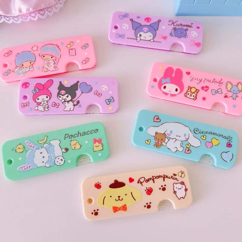 Sanrio kawaii anime my melody cinnamon roll pudding dog innovative plastic cartoon girl mini portable comb birthday gift toy