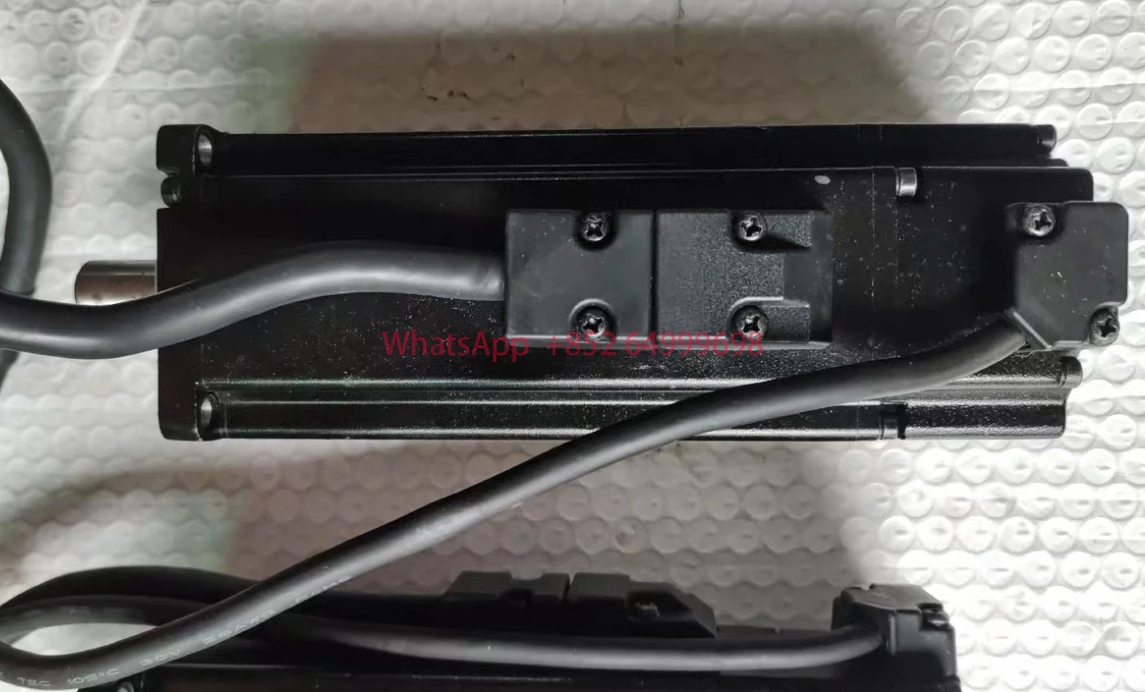 Gebrauchtes Servo 400W mit Bremsmotor, ECMC-CW0604SS