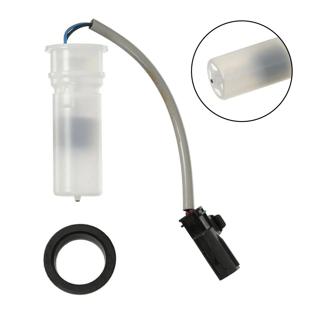 Car Windshield Washer Fluid Level Sensor Liquid Level Sensor For Mitsubishi 2014-2022 8260A406 For Outlander For Eclipse