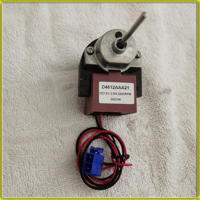 

D4612AA21 DC13V Подходит для вентилятора холодильника и морозильной камеры KA56NV10TI Двигатель постоянного тока D4612AA21 DC12V 2,5 Вт