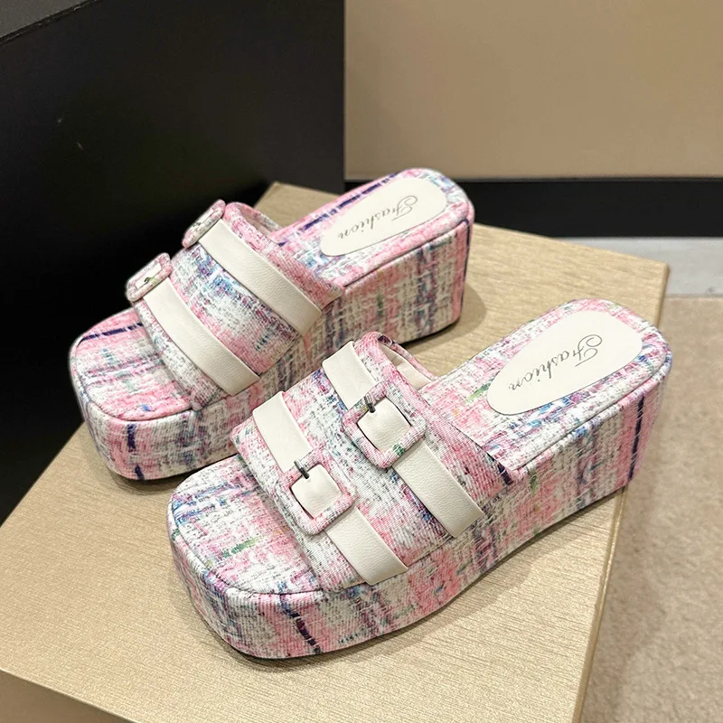 Small Fragrant Style Fashionable Slop Heel Beach Slippers Fashionable Small Buckle Roman Slippers