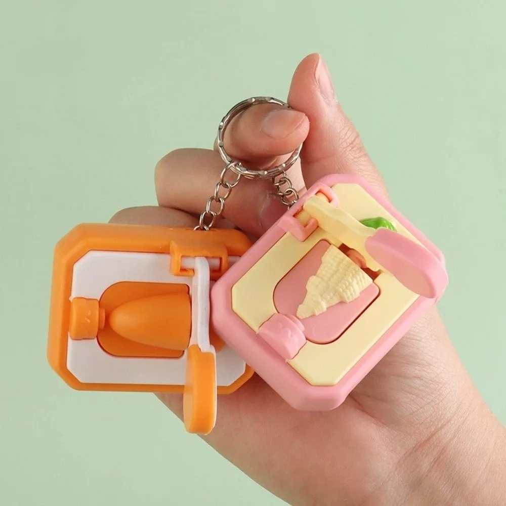 Cute Mini Cutting Carrot Keychain Novelty Fruit Design Creative Stress-relieving Keyring Plastic Material Corn