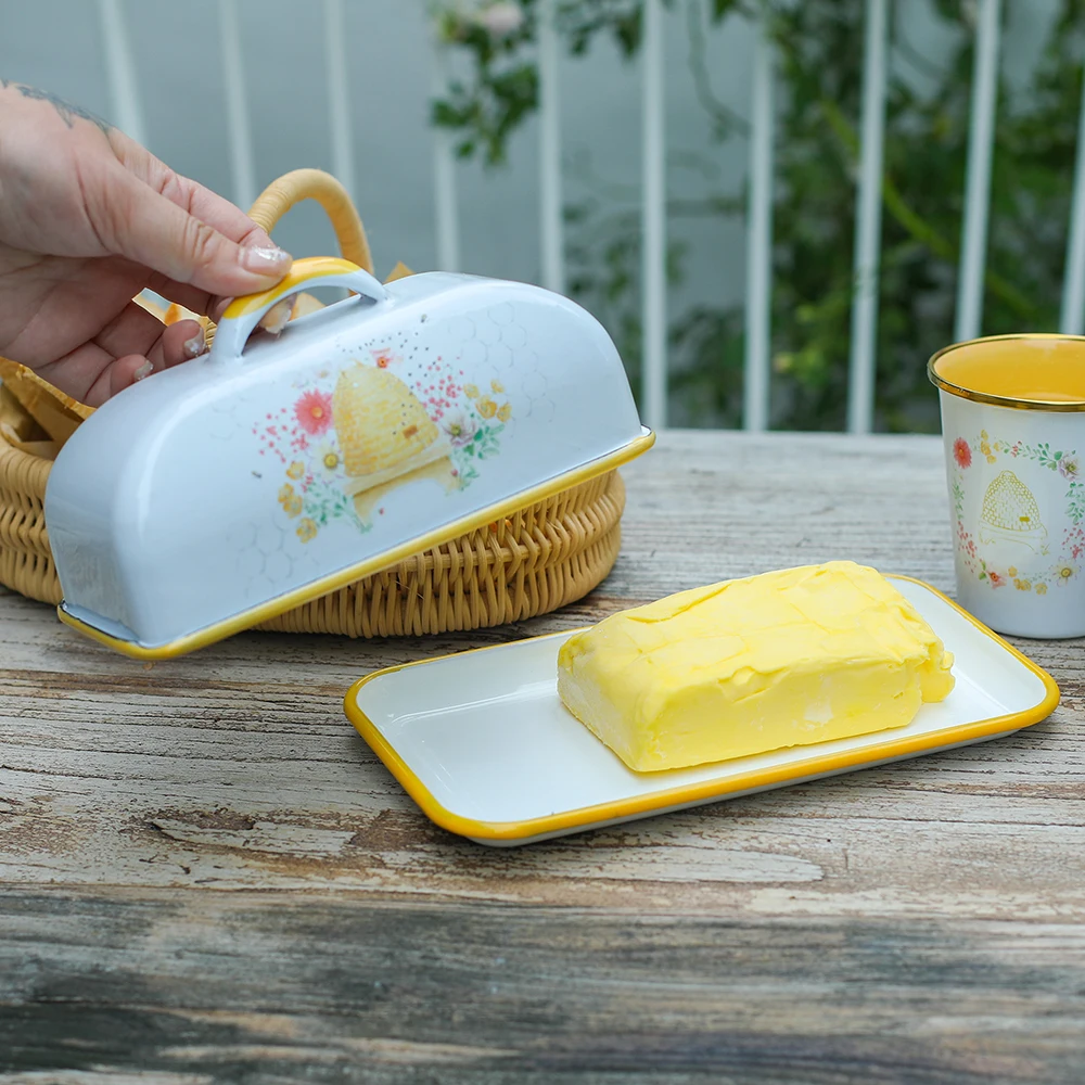 Menschy Enamel Butter Dish Che - Kitchen Appliances Organizer recension och pris