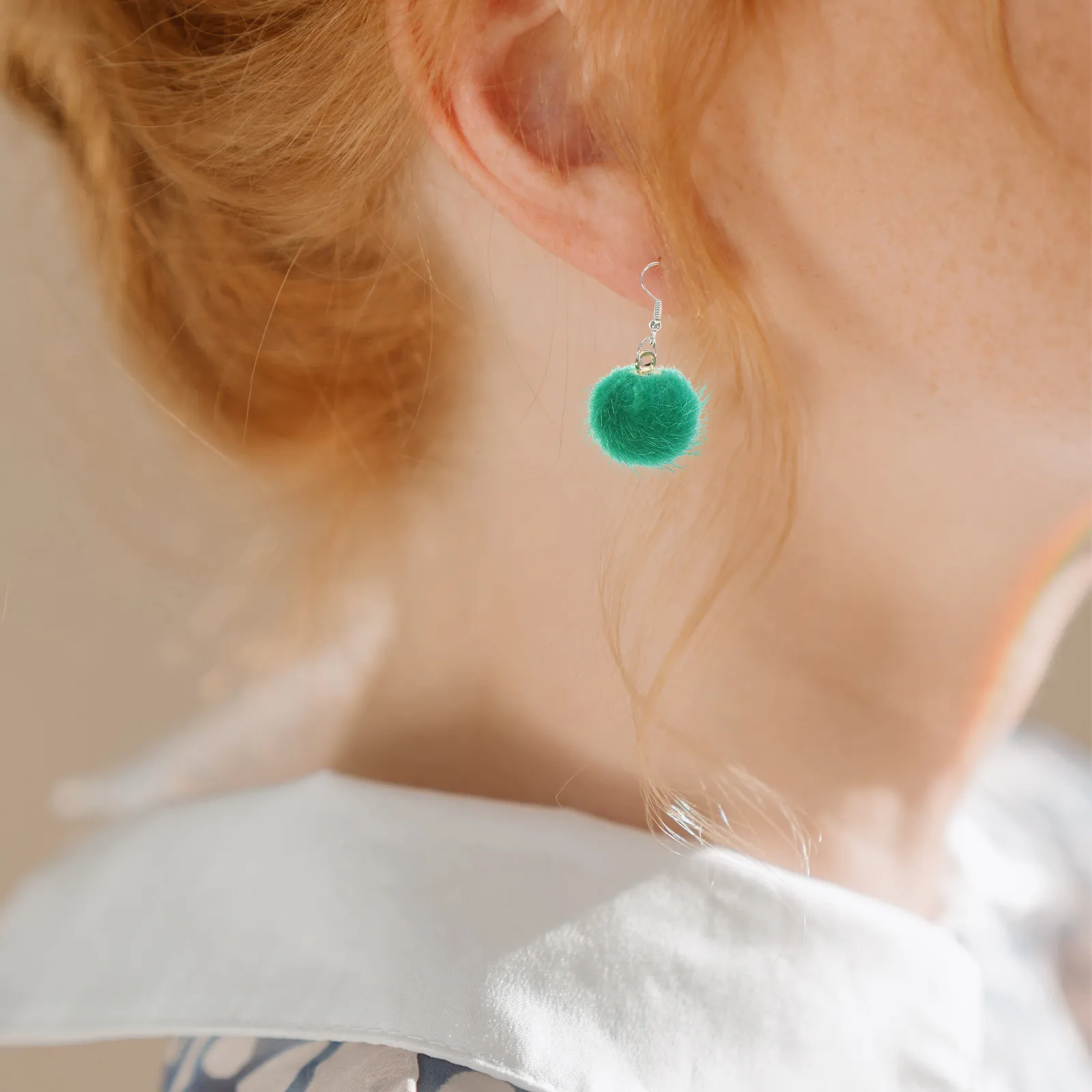 

60 шт. мини-помпонов для сережек, оптом, для изготовления украшений своими руками, блестящие разноцветные подвески-шармы для сережек