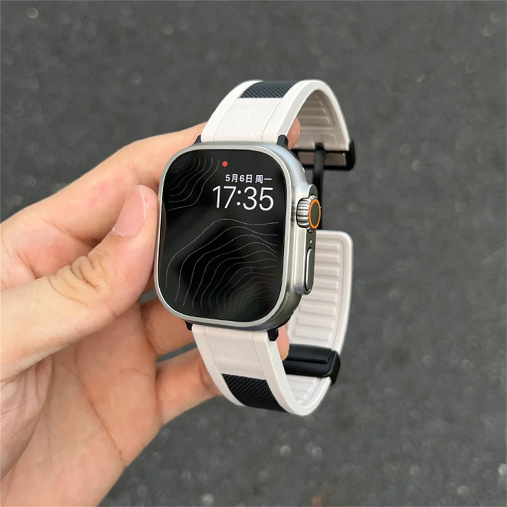 Luxury Breathable Leather Metal Band For Apple Watch 44mm 40 45 41 49 42 38 Magnetic Buckle For Ultra Series 9 8 SE 7 6 5 4 3