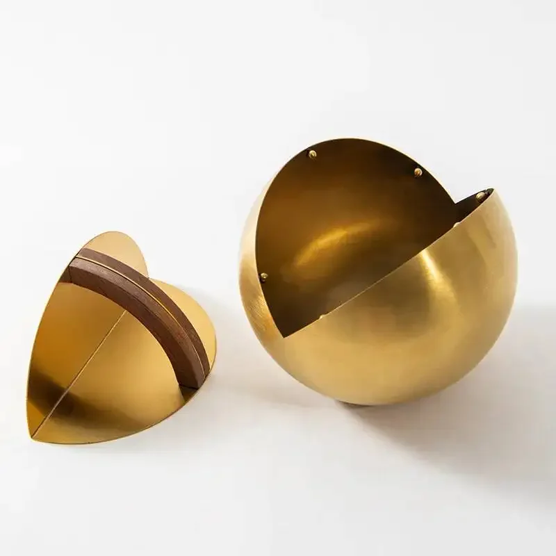 Metal Handicrafts A Circular Geometric Metal Ball Ornament Semi-circular Handle Metal Figurine Home Decoration Accessories