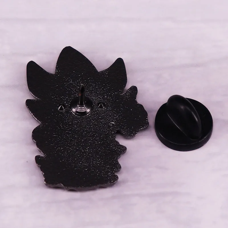 hedgehog shat brooch cartoon game character badge