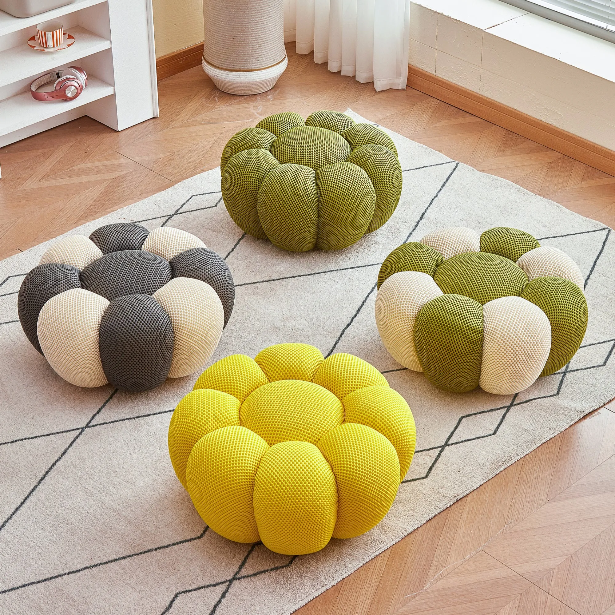 The Pedals of The Single Seat Sofa, Pumpkin Sofa, Balcony and Bedroom Sofa Chairs Can Be Rested on The Pedals.