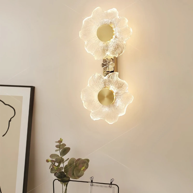 French Style Wall Lamps Romantic Flower Design LED Wall Light Parlor Bedroom Bedside Table Study Restaurant Cafe Home Decor Lamp