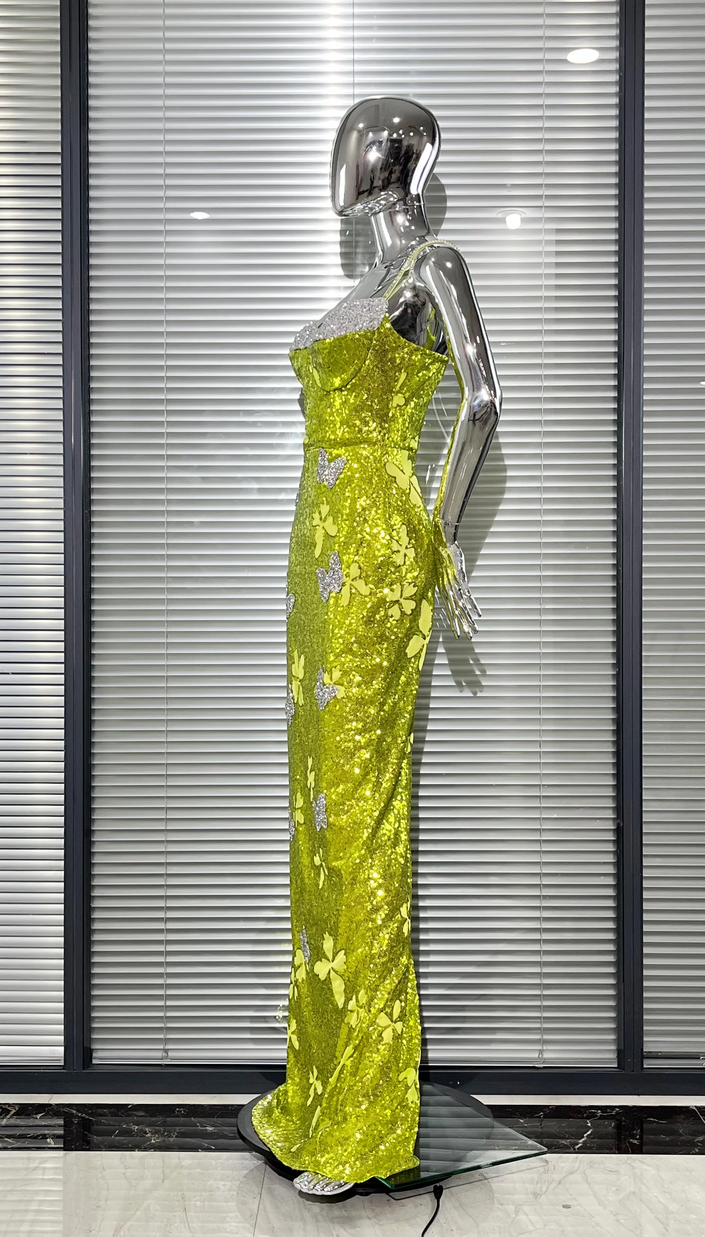 Haute Couture Shining Butterfly Diamonds Yellow Green Sequins Floor Length Dress Birthday Party Dress Celebrity Banquet Outfit view 6