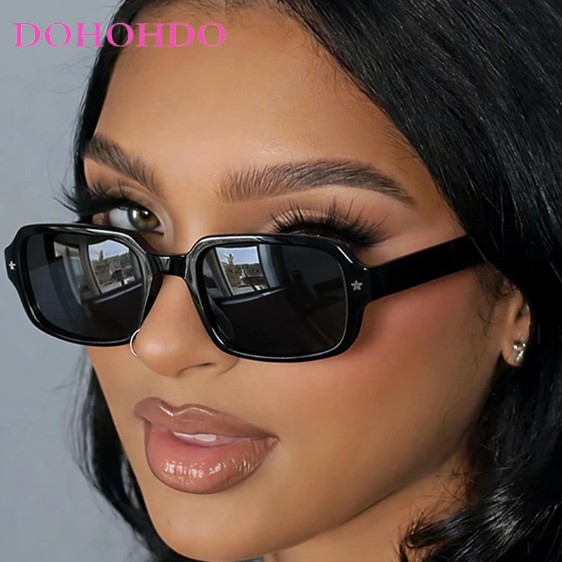 

Vintage Rivets Square Women Sunglasses New Trendy Designer Men Sunglasses Outdoor Sports Travel Eyewear UV400 Gafas De Sol Mujer