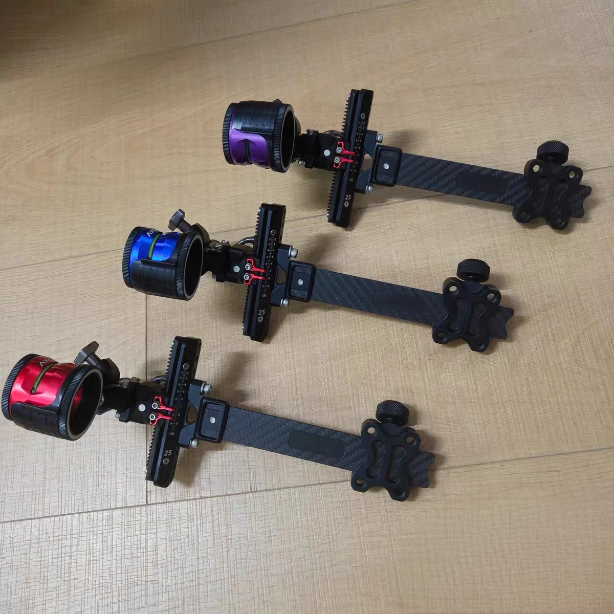 Carbon Compound Bow Sight Micro Adjustable Single Pin Bow Sight AV31/AV41 Style Archery Shooting Hunting Accessory