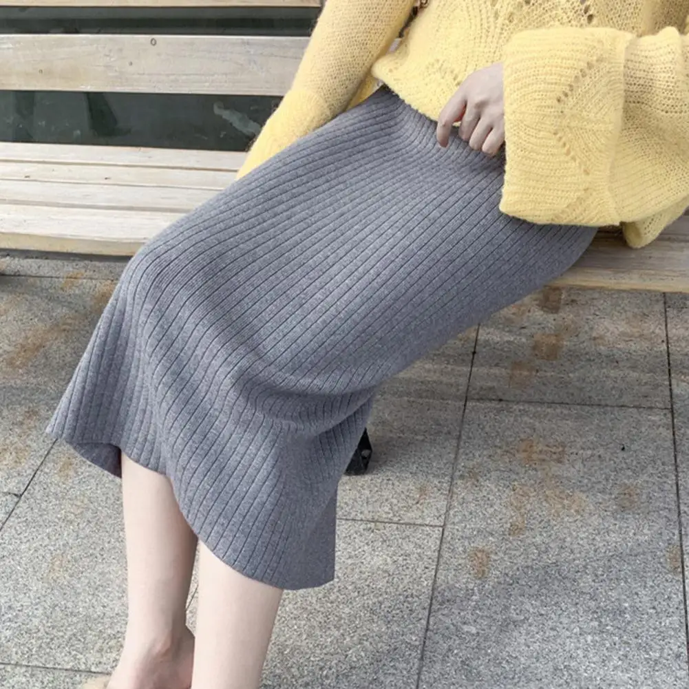 

Versatile Day-to-night Skirt Elegant Women's High Waist Knitting Skirt with Back Slit Design Soft Warm Midi Skirt for Fall