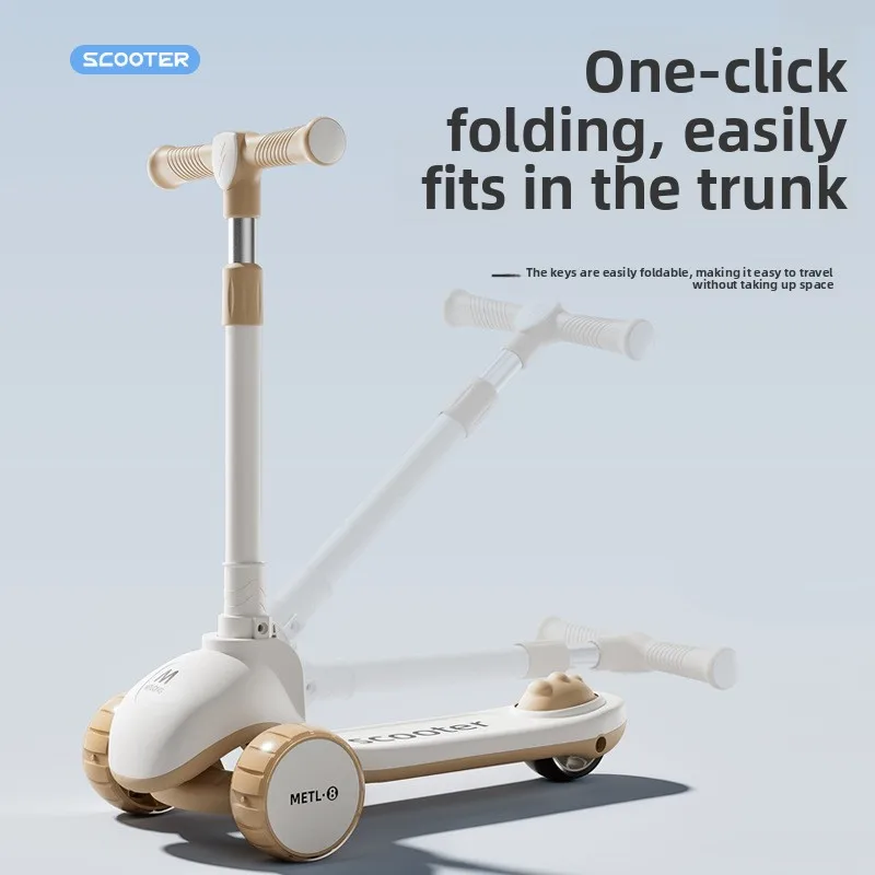 สกู๊ตเตอร์เด็กแบบพับได้ 3 in 1 พร้อมเสียงเพลงและไฟ  แฮนด์บาร์ปรับได้สำหรับการเลี้ยวแบบเอน  ที่นั่งถอดออกได้  ระบบเบรกนิรภัย สำหรับเด็กชายและเด็กหญิง