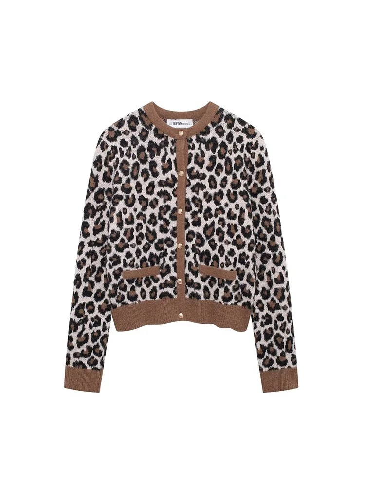 2024 Autumn And Winter New Lazy Style Leopard Print Color Blocked Knitted Cardigan Female Versatile Casual Round Neck Sweater