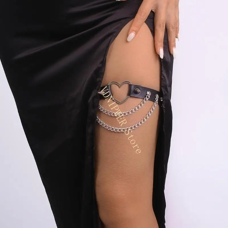 トレンディなホロウアウトハートレッグチェーンPUレザーフリンジフェイスチングチェーン女性ミュージックフェスティバルとコスプレパーティーD08Eに最適