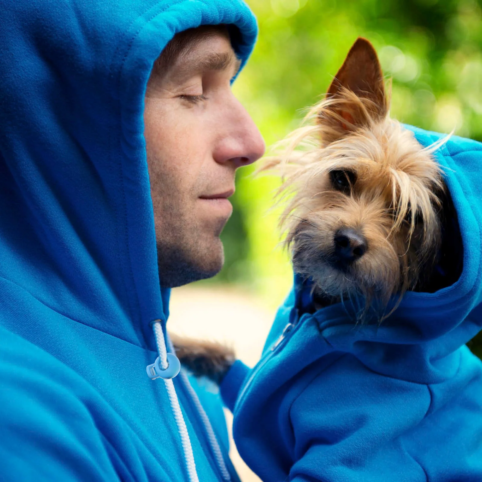 

20Pcs Spring Buckle Plastic Cord Locks Single Hole Adjustable Round Drawstring Stops Shoelace Clips for Backpacks Outdoor