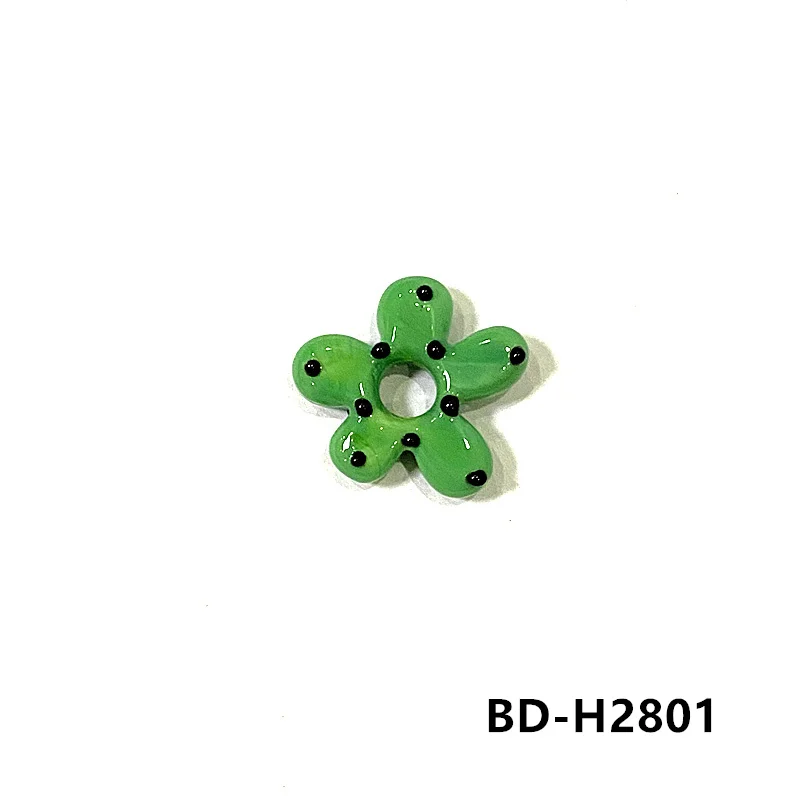 2Stück Dopamine farbige hohle Blumen Glasperlen INS Mini Blumen Charm Anhänger DIY Handgemachte Schmuckzubehör Bastelzubehör für Handwerker Perfektes Feiertagsgeschenk zur Armbänder Halsketten Herstellung – Detail 4