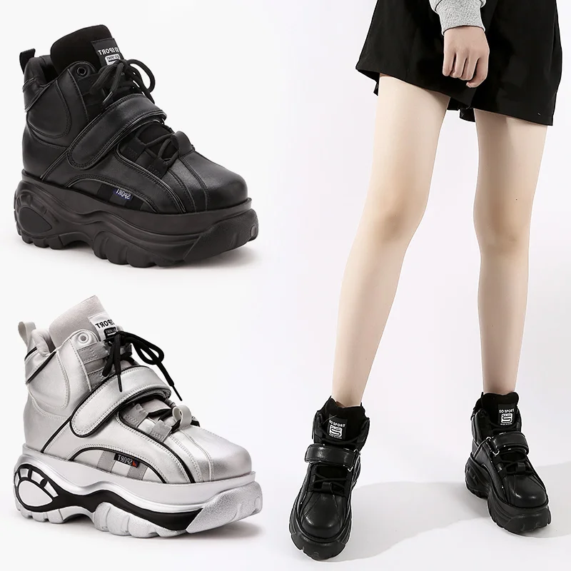 Scarpe da ginnastica con plateau sul tallone donna nuove 2023 décolleté Sneakers con tacco femminile zeppe scarpe grosse per le donne scarpe da