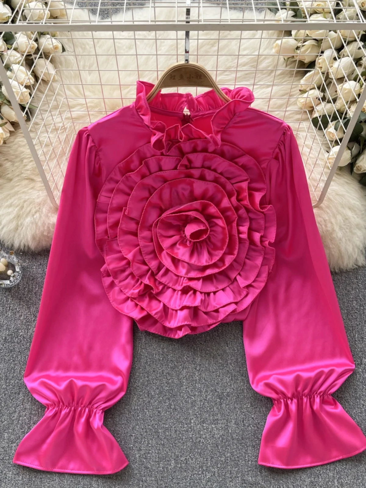 

Elegant Satin Lantern Sleeve Shirt Women's 3D Flower Design Premium Feel Top Korean Style Commute Fashion Long Sleeve Loose Fit