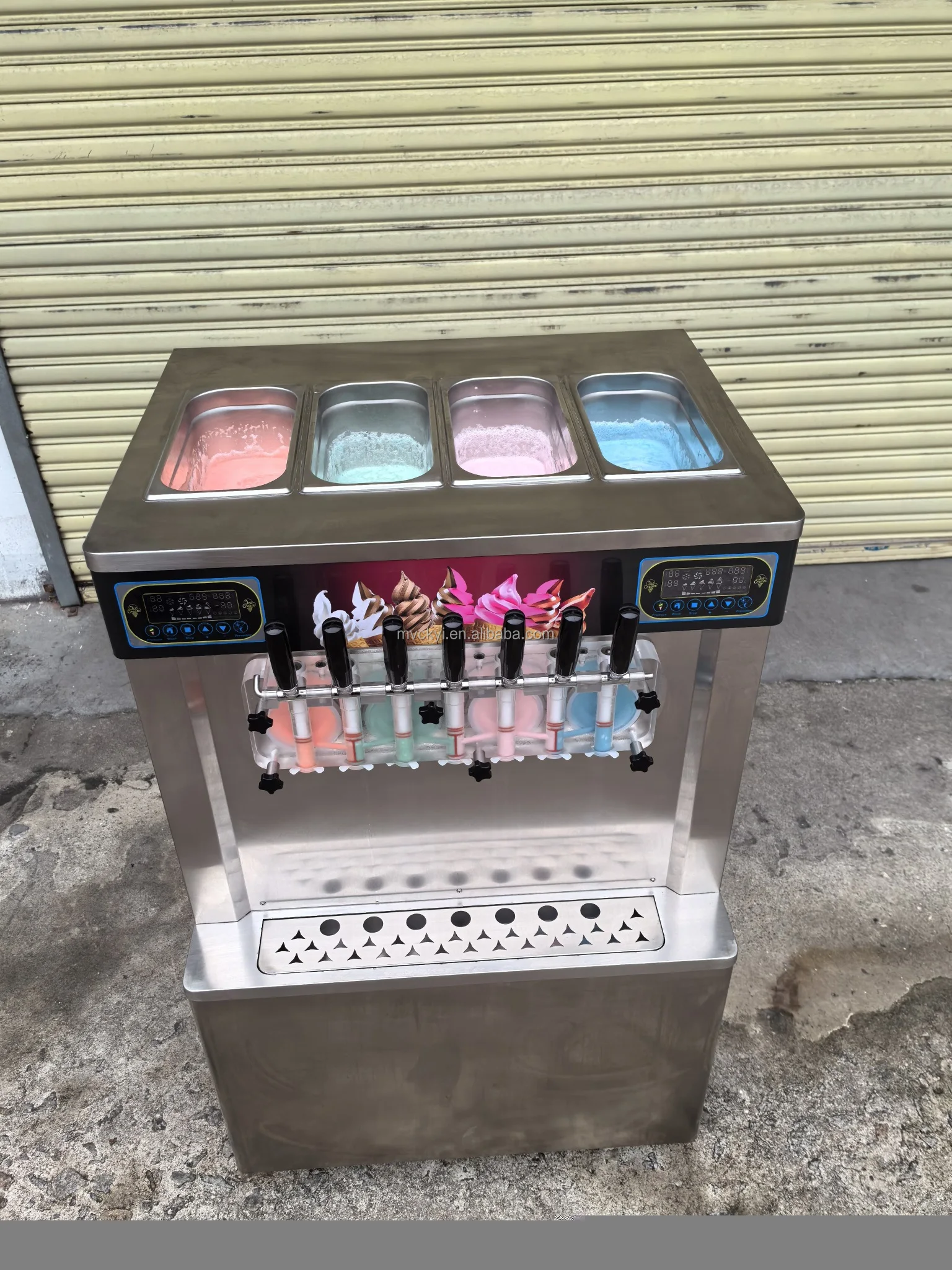 High Production Digital 4+3 Mix Flavor Soft Ice Cream Machine Commercial Smart Ice Cream Maker For Fast Food Truck