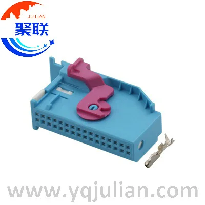 Auto 32pin plug 1J0972977D 8L0972977D wiring cable car electrical connector 1J0 972 977 D 8L0 972 977 D with terminals