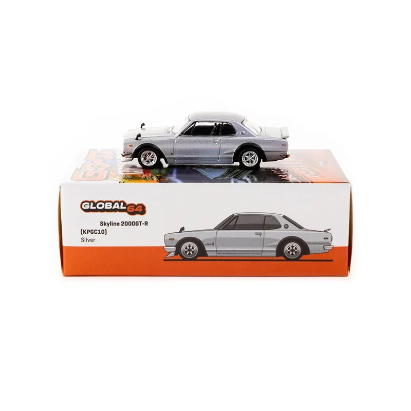 Tarmac Works 1:64 Tokyo Salon Skyline 2000 GTR KPGC10 Ivory White Diecast Diorama Car Model Collection Toys