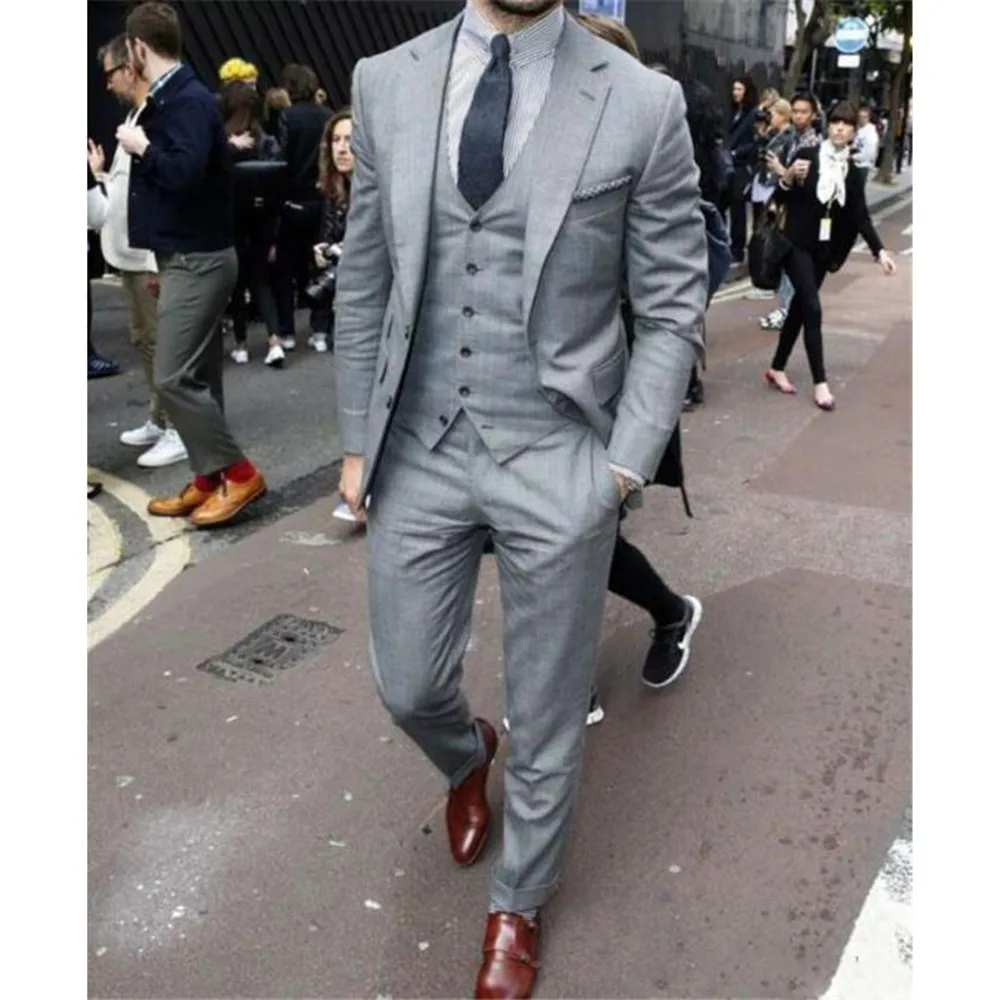 Grey Two Button Men Suits With Vest Three Pieces Tuxedo For Weddings Custom Made Business Groom Formal Wear Costume Homme