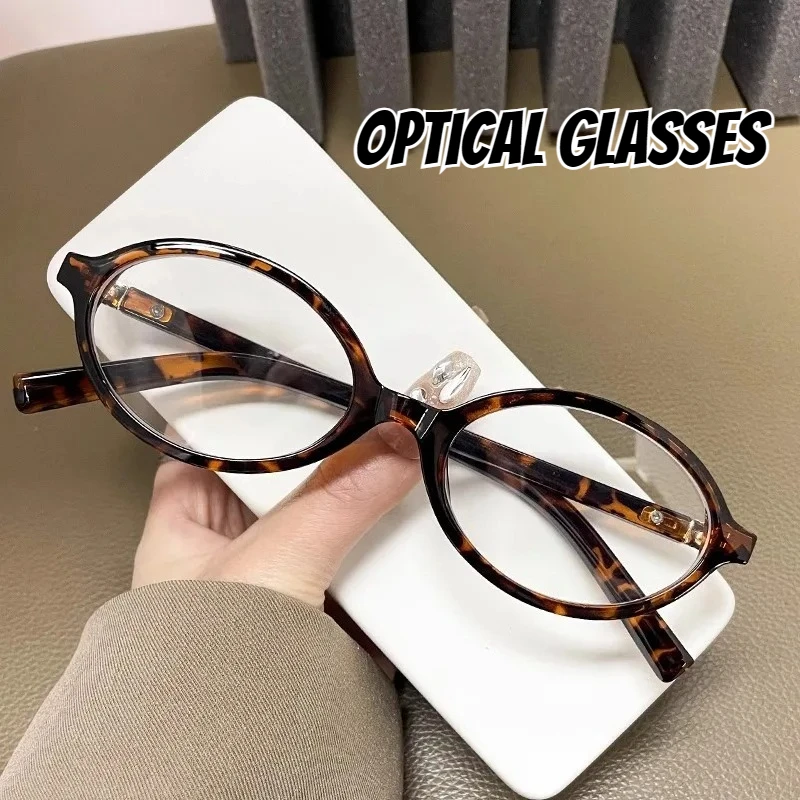 

Anti Blue Light Glasses for Women Vintage Oval Frame Plain Eyewear Retro Optical Spectacles Decoration Finished Computer Glasses