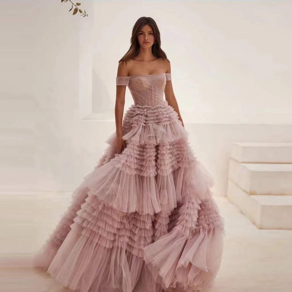 Prachtige gelaagde bruidsjurk lange bruidsjurken off-shoulder gezwollen tule vrouwen formele feestjurk gelaagde a-lijn galajurk