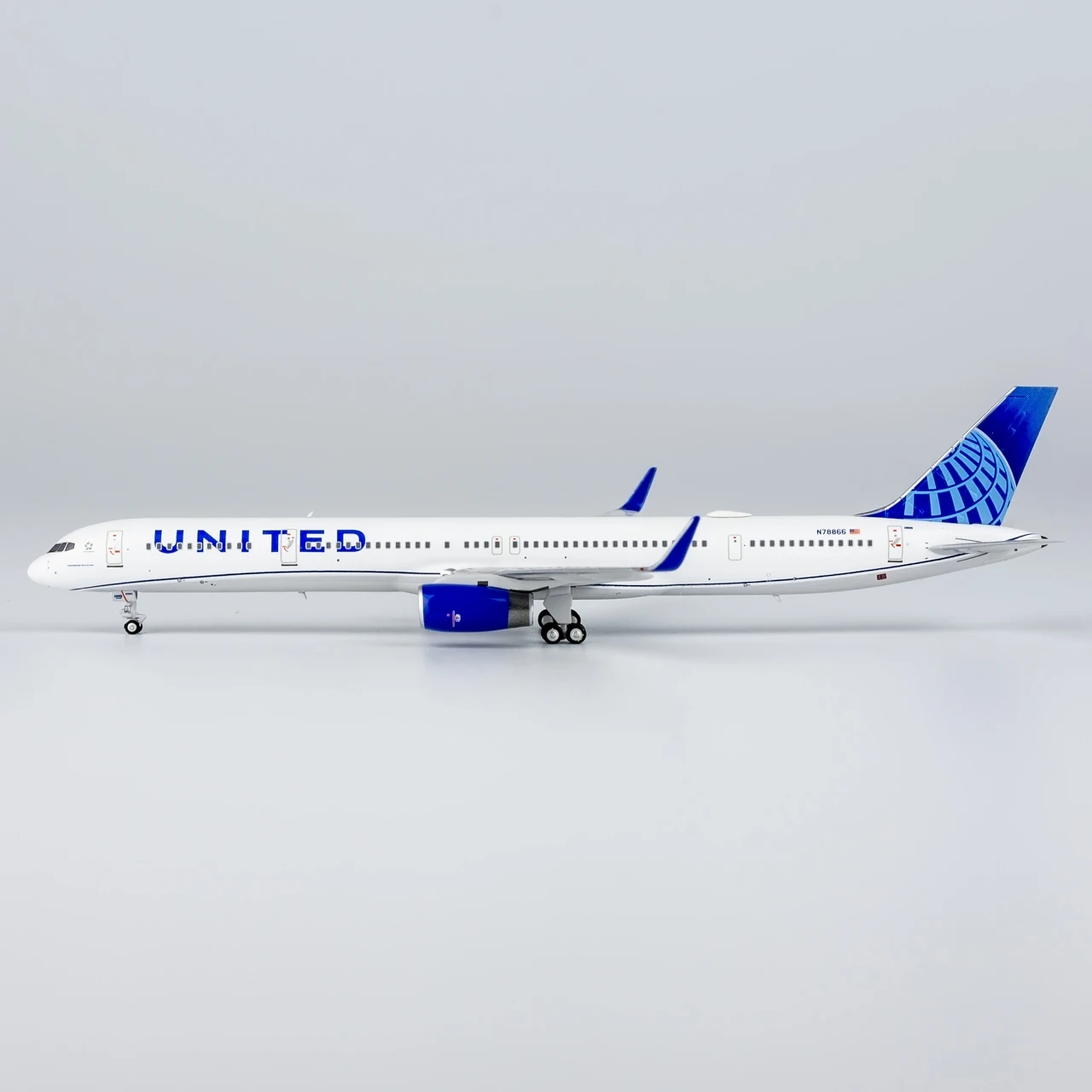 45001 Alloy Collectible Plane Gift NG Model 1:400 United Airlines 